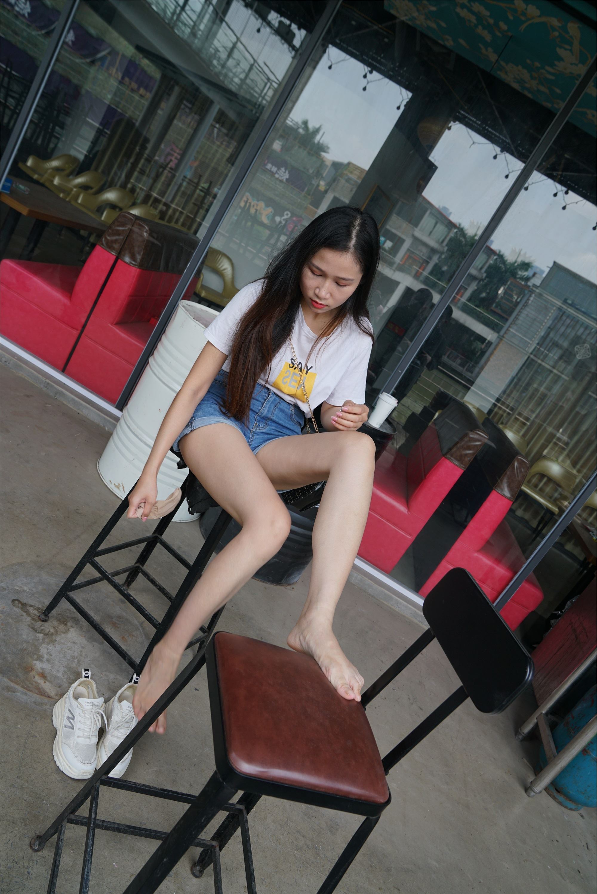 MussGirl 慕丝女郎 No.032 绿地售楼小姐的美足你们见过吗？潘潘